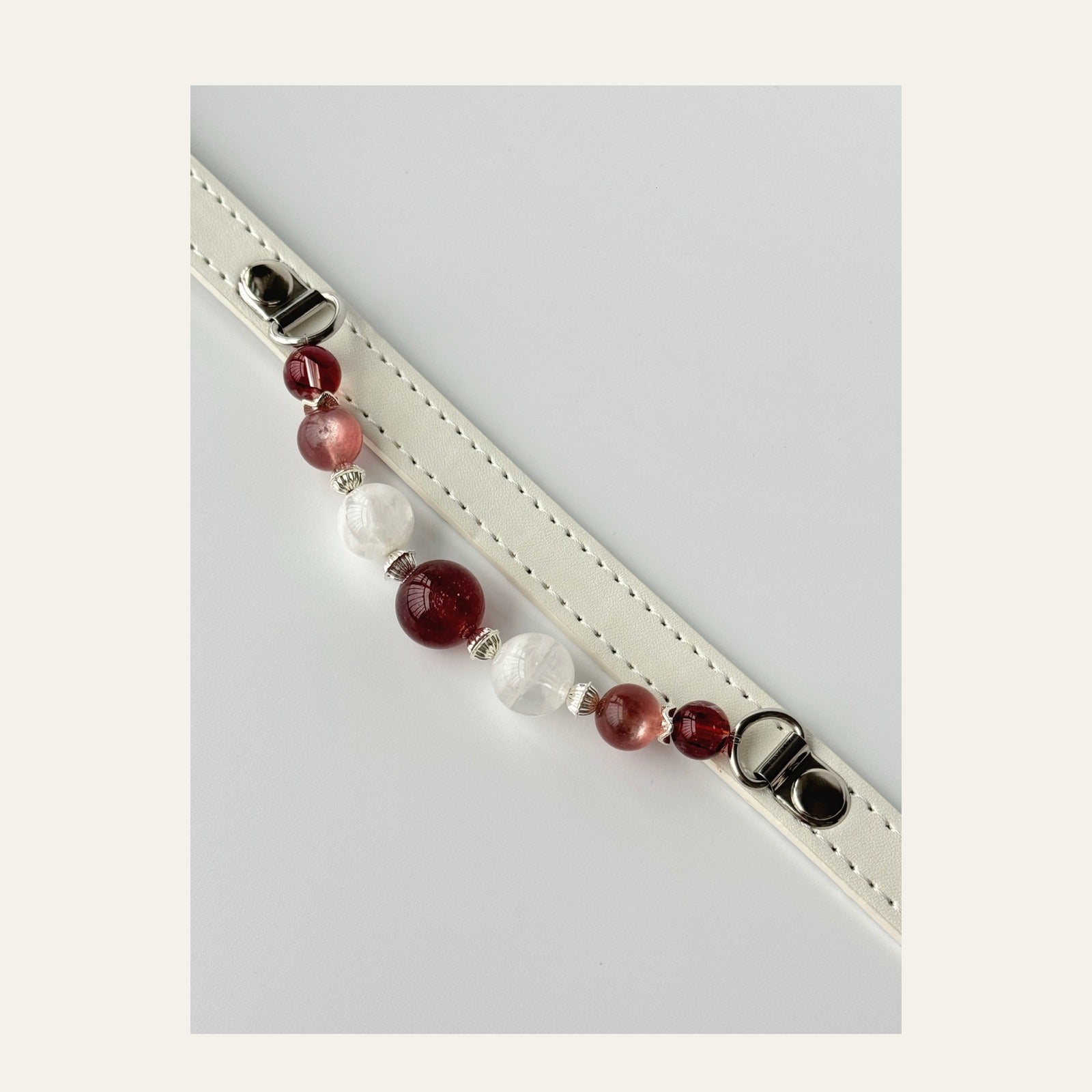 BARYON Garnet Veil Collar material detail